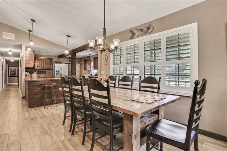 Photo 10 of 44 - 5840 Ross Creek Rd, Lakeland, FL 33810