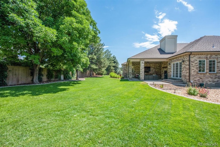 Photo 27 of 30 - 25 Blue Heron Dr, Thornton, CO 80241