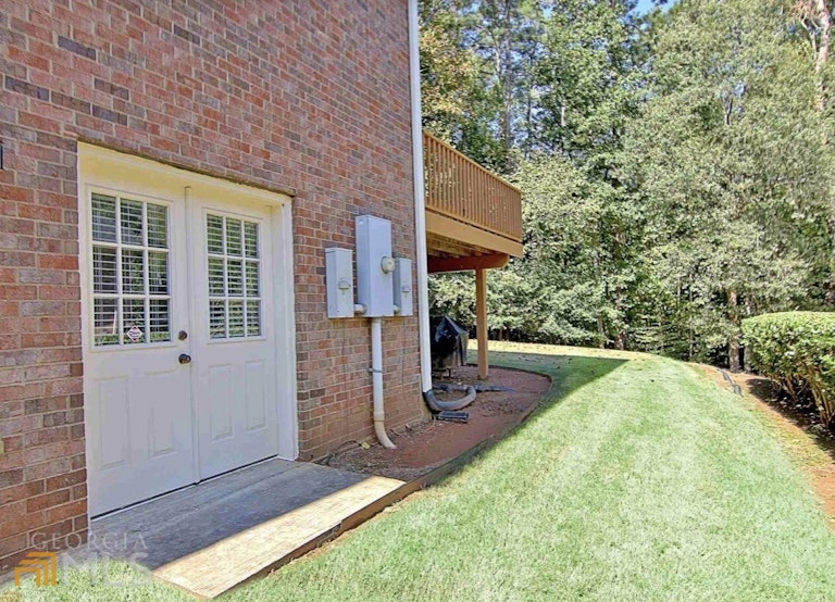 Photo 32 of 39 - 265 Millhaven Lndg, Fayetteville, GA 30215