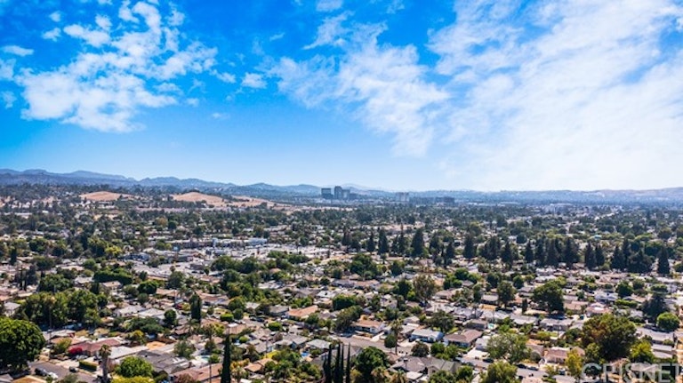 Photo 48 of 48 - 7014 Oakdale Ave, Winnetka, CA 91306