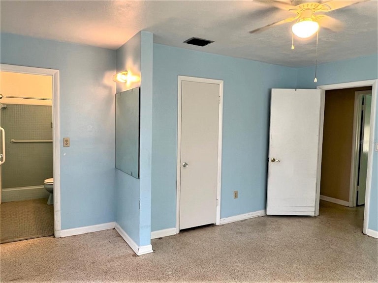 Photo 18 of 41 - 1246 W Wellington Dr, Deltona, FL 32725