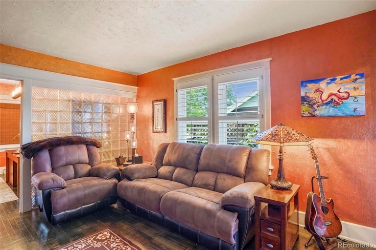 Photo 15 of 36 - 5677 S Louthan St, Littleton, CO 80120