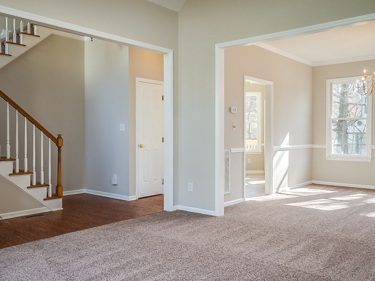 Photo 11 of 26 - 2500 Holbrook Ct, Raleigh, NC 27604