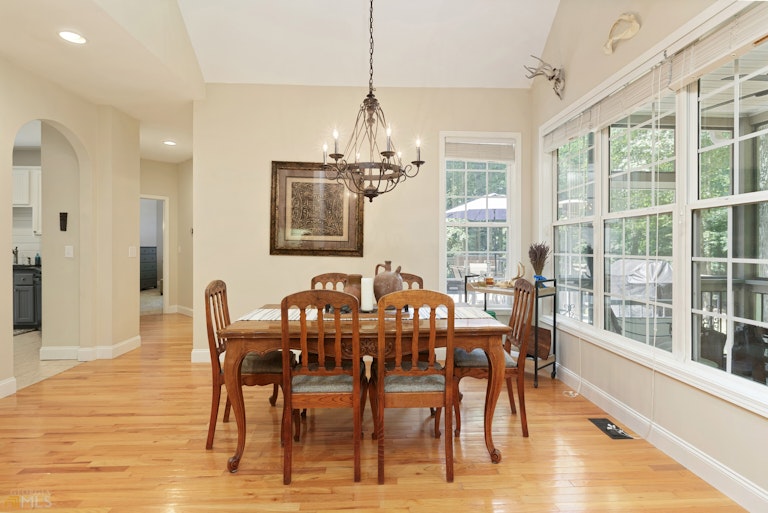 Photo 14 of 59 - 2550 Johnston Rd NW, Kennesaw, GA 30152