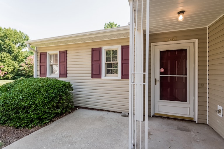 Photo 7 of 25 - 3381 Tarleton E, Durham, NC 27713