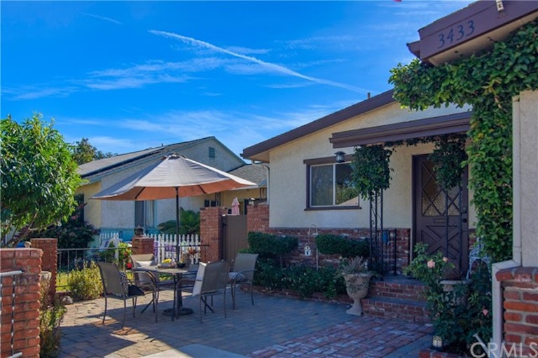 Photo 7 of 60 - 3433 McNab Ave, Long Beach, CA 90808