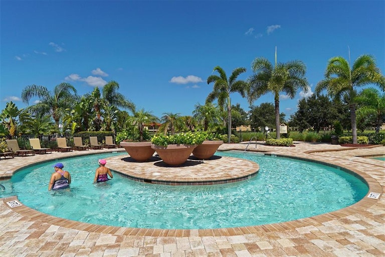 Photo 82 of 94 - 704 Moorings Way, Bradenton, FL 34212