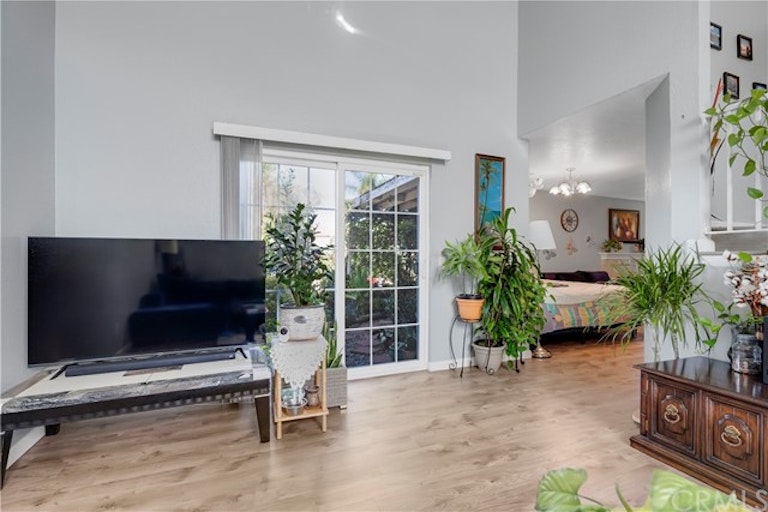 Photo 11 of 40 - 12961 Raenette Way, Moreno Valley, CA 92553
