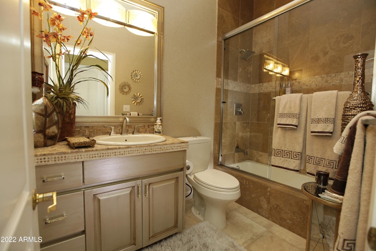 Photo 21 of 43 - 8190 E Kalil Dr, Scottsdale, AZ 85260