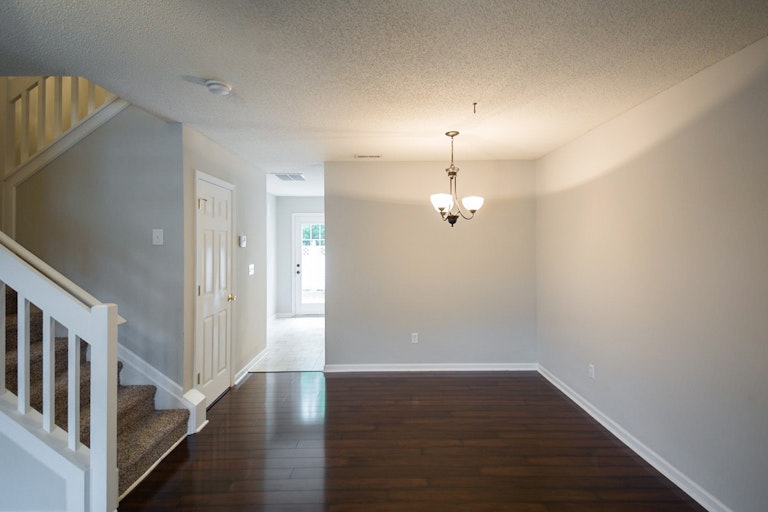 Photo 3 of 20 - 14239 Tranters Creek Ln, Charlotte, NC 28273