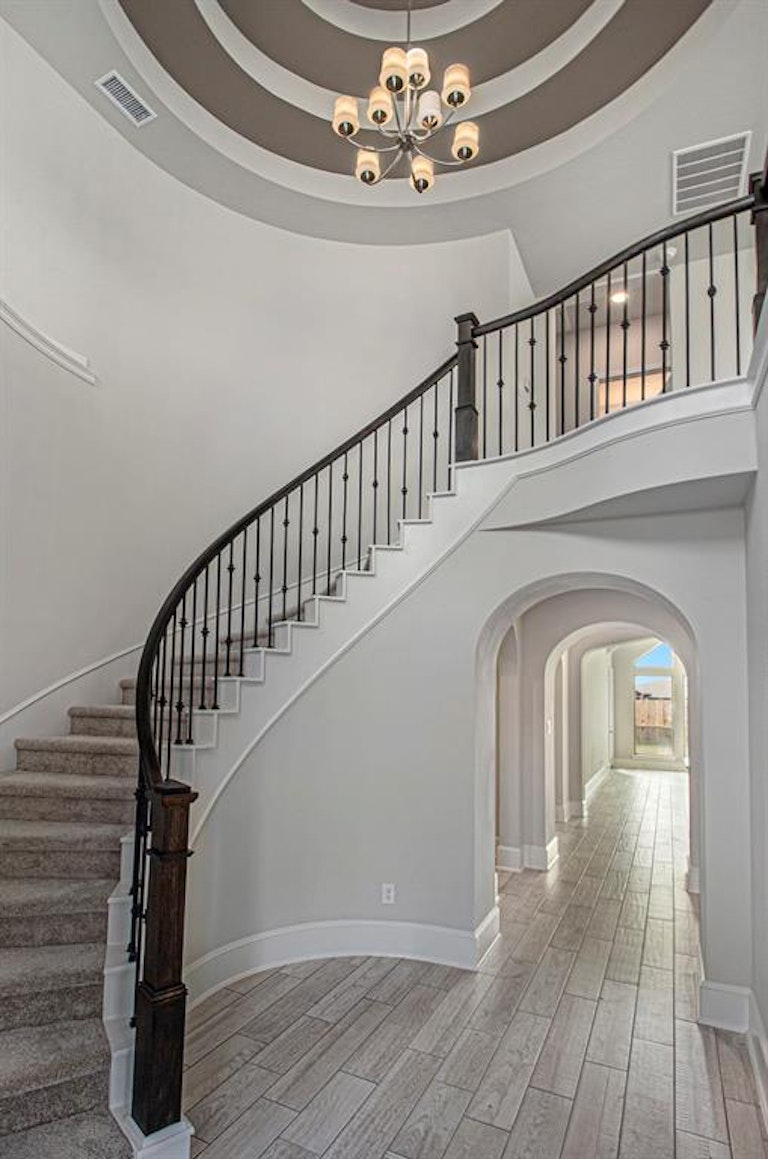 Photo 2 of 27 - 6034 Lake Bridge Ln, Manvel, TX 77578