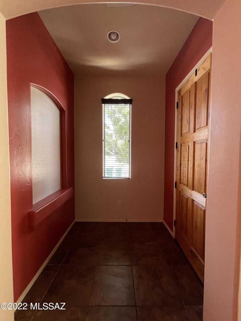 Photo 9 of 28 - 10405 S Painted Mare Dr, Vail, AZ 85641