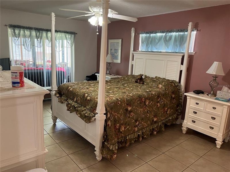 Photo 29 of 59 - 1028 Grand Reserve Dr, Davenport, FL 33837