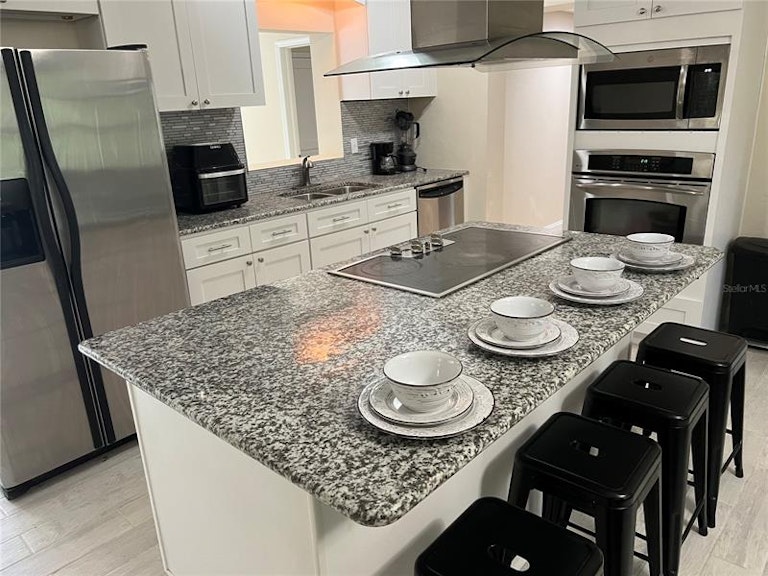 Photo 4 of 17 - 10542 Mary Lou Dr, Orlando, FL 32825