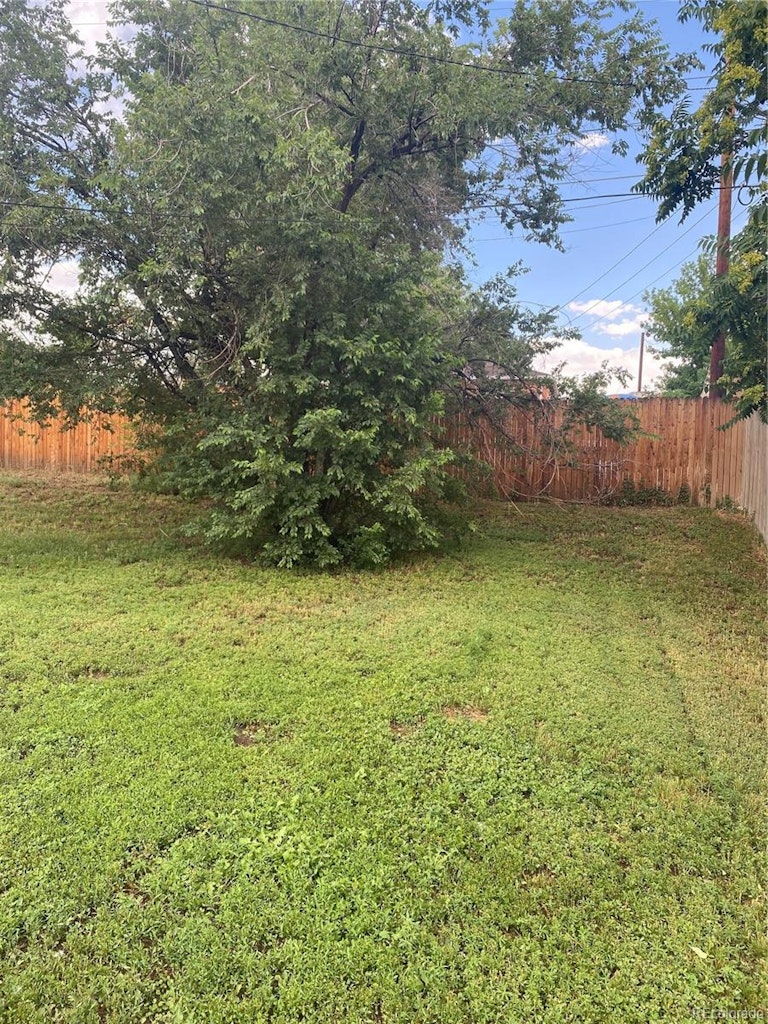 Photo 21 of 22 - 9340 Ellen Ct, Thornton, CO 80229