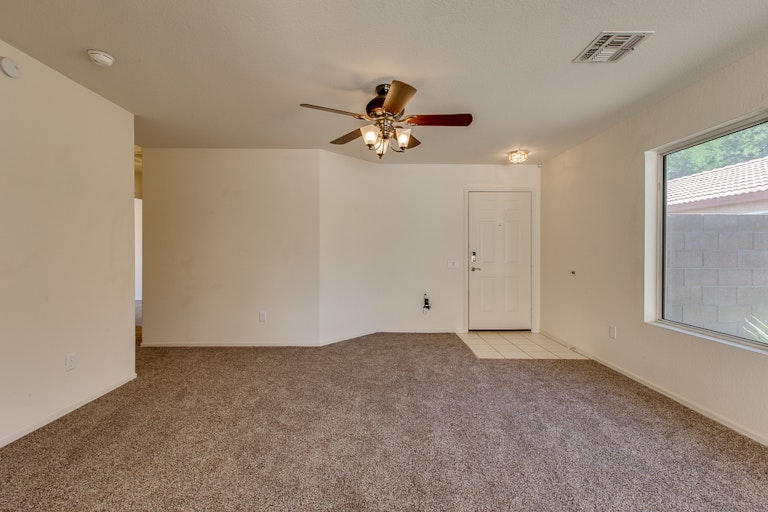 Photo 10 of 30 - 1858 E Carla Vista Dr, Chandler, AZ 85225