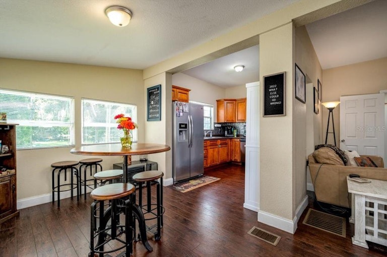 Photo 8 of 30 - 1802 Lenna Ave, Seffner, FL 33584