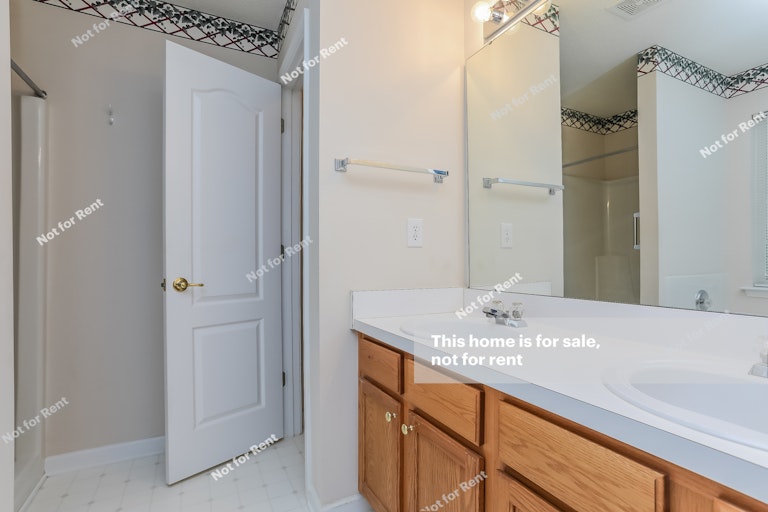 Photo 6 of 27 - 201 Kinship Ln, Apex, NC 27502