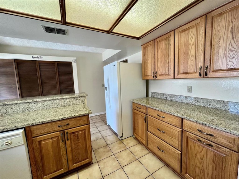 Photo 29 of 55 - 1823 Village Ct #1823, Mulberry, FL 33860