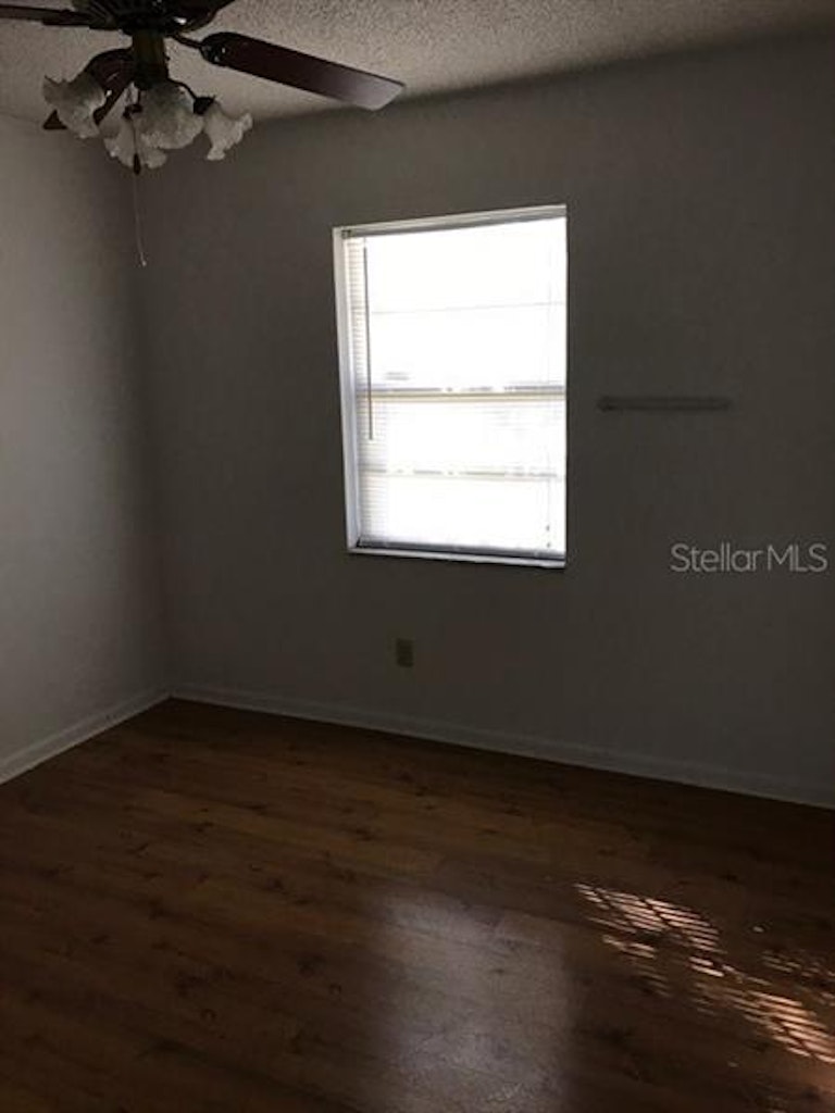 Photo 4 of 14 - 3416 E Mohawk Ave, Tampa, FL 33610