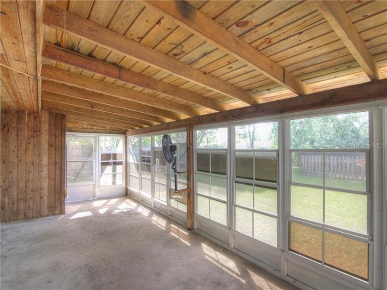 Photo 20 of 23 - 111 Volusia Dr, Winter Haven, FL 33884