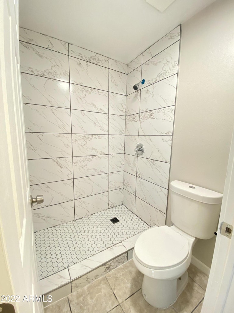 Photo 8 of 24 - 4514 W Maryland Ave, Glendale, AZ 85301