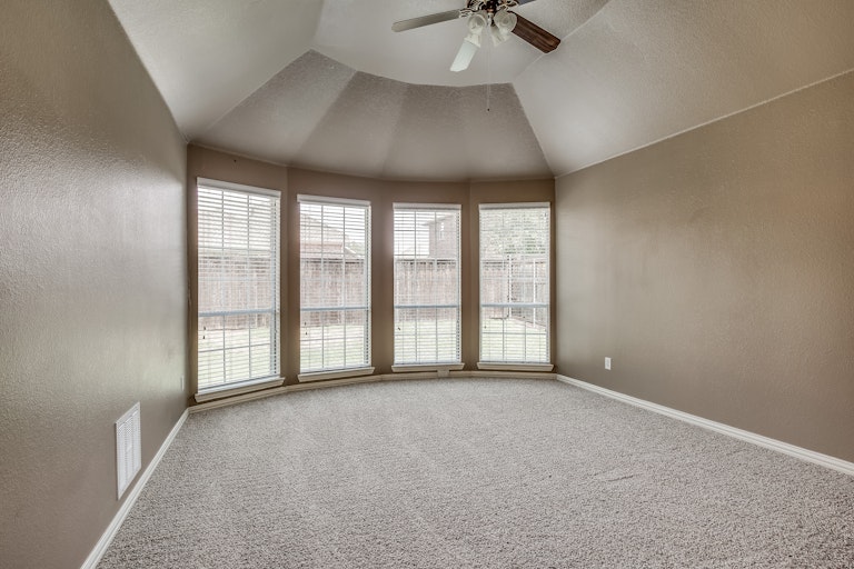 Photo 14 of 31 - 2441 Deerwood Dr, Little Elm, TX 75068
