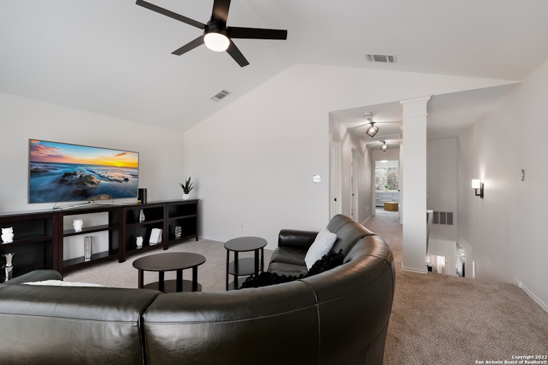 Photo 21 of 28 - 22622 Madison Park, San Antonio, TX 78260