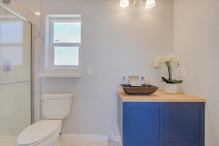 Photo 31 of 43 - 10082 Mud Hen Way, Elk Grove, CA 95757