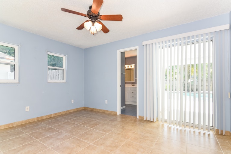 Photo 18 of 25 - 15472 Morgan St, Clearwater, FL 33760