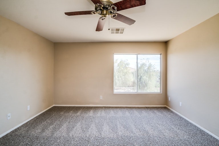 Photo 17 of 33 - 22237 W Solano Dr, Buckeye, AZ 85326