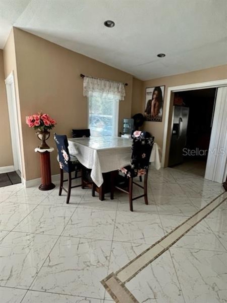 Photo 6 of 23 - 371 S Grant St, Longwood, FL 32750