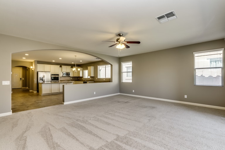 Photo 2 of 26 - 4541 E Rhyolite Dr, San Tan Valley, AZ 85143