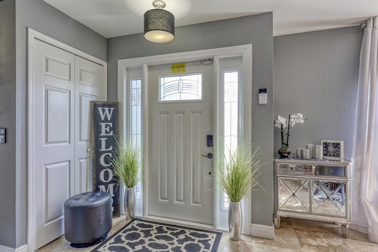 Photo 7 of 32 - 618 Tradewinds Dr, Deltona, FL 32738