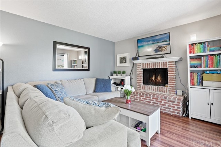 Photo 4 of 39 - 25631 Mont Pointe #7D, Lake Forest, CA 92630
