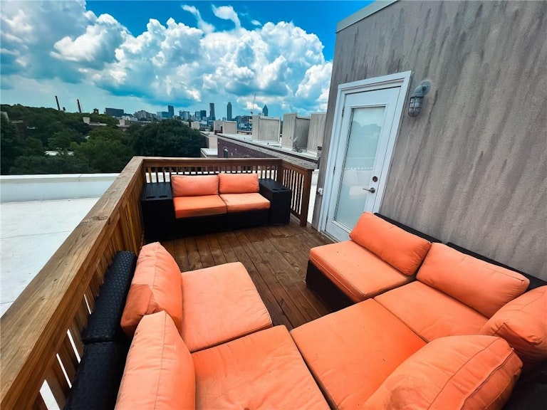 Photo 27 of 45 - 791 Wylie St SE #910, Atlanta, GA 30316