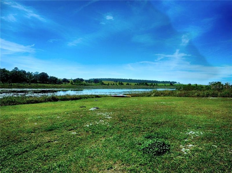 Photo 4 of 21 - 17044 Lake Ingram Rd, Winter Garden, FL 34787