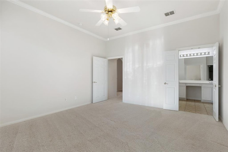 Photo 17 of 30 - 423 Black Diamond Ct, Fairview, TX 75069