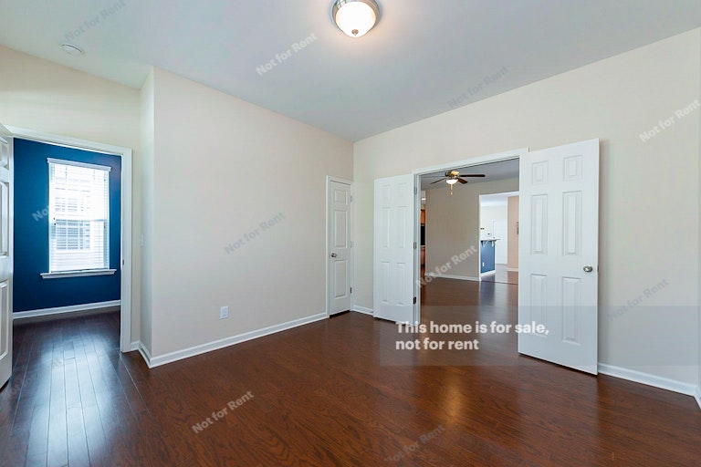 Photo 15 of 25 - 1024 Ileagnes Rd, Raleigh, NC 27603