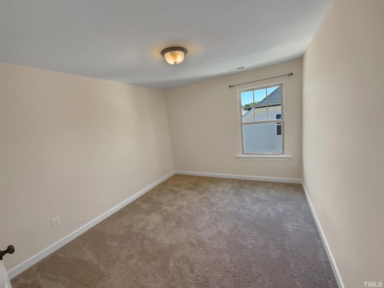 Photo 15 of 23 - 4005 Manderleigh Dr, Knightdale, NC 27545