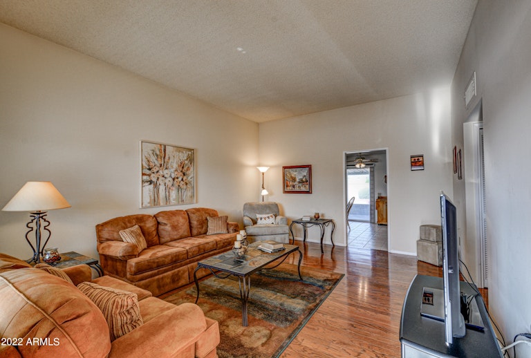 Photo 2 of 32 - 14444 N Lakeforest Dr, Sun City, AZ 85351