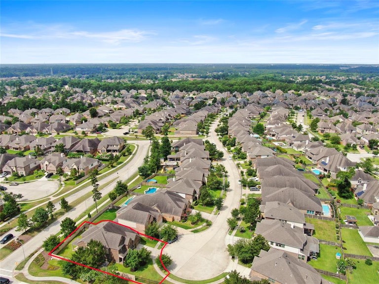 Photo 42 of 47 - 27390 Pendleton Trace Dr, Spring, TX 77386