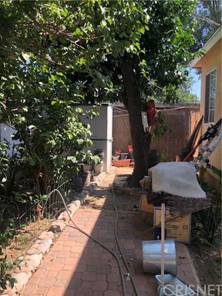 Photo 25 of 28 - 6910 Newcastle Ave, Reseda, CA 91335