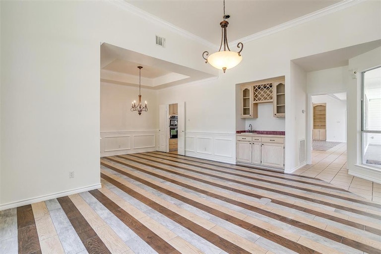 Photo 8 of 40 - 6006 Sunderland Dr, Colleyville, TX 76034