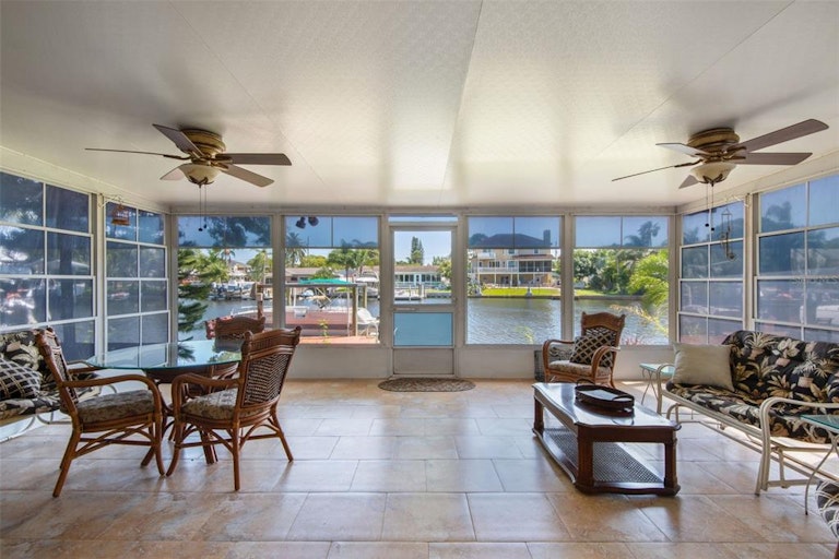 Photo 26 of 42 - 372 Westwinds Dr, Palm Harbor, FL 34683