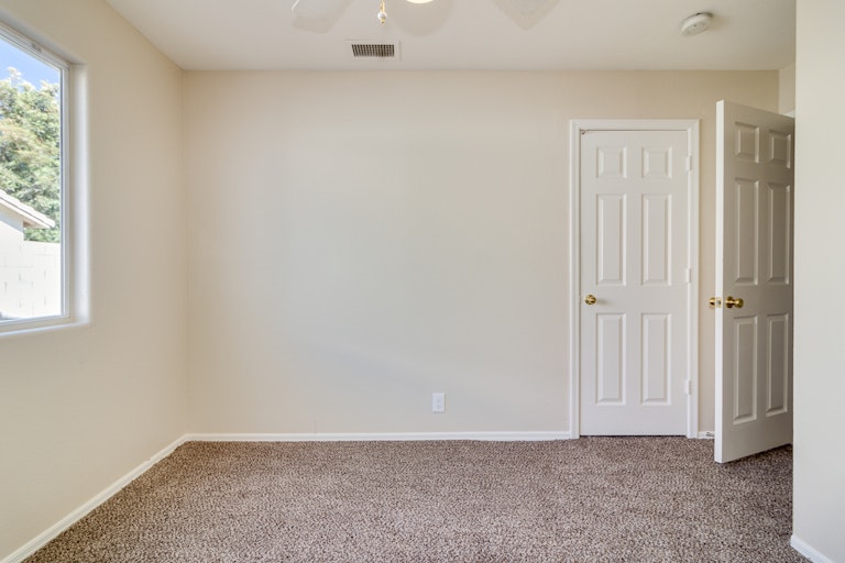 Photo 24 of 30 - 8015 W Citrus Way, Glendale, AZ 85303