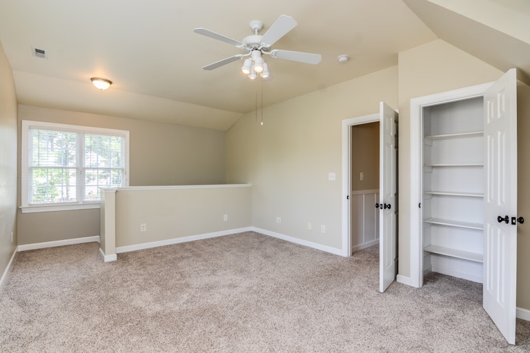 Photo 10 of 26 - 3917 Elmswick Ct, Apex, NC 27539