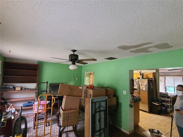 Photo 13 of 15 - 208 Alta Vista St, Debary, FL 32713