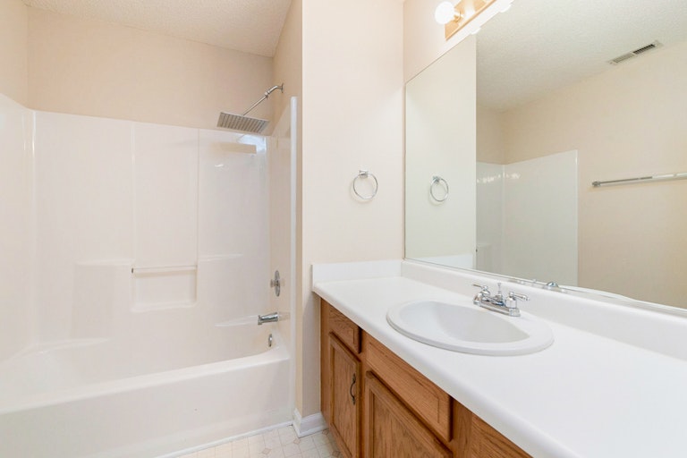 Photo 18 of 21 - 4804 Buttonbush Dr, Durham, NC 27712