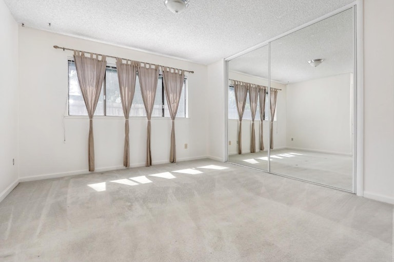 Photo 5 of 27 - 7835 Casa Bella Way, Citrus Heights, CA 95610
